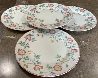 Vintage Churchill Briar Rose Dinner Plate 4 Piece Set Staffordshire England