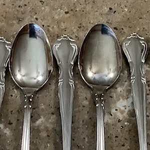 Vintage Delco Melinda Stainless Steel 12 Piece Iced Tea Flatware Set