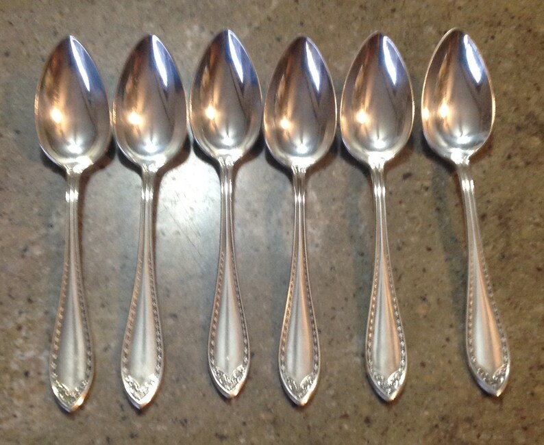 Vintage Oneida Sheraton Flatware Teaspoon Silverplate 6 Piece 1910 Set