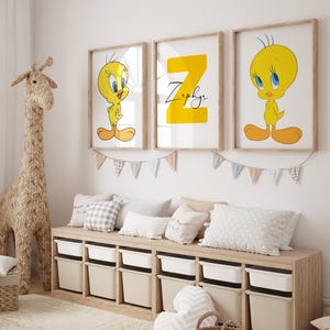 Spersonalizowany zestaw ściennych grafik z ptaszkiem Tweety, 3 wydruki, spersonalizowana nazwa, dekoracja pokoju dziecięcego, postać z kreskówki Looney Tunes, żółty, cyfrowa sztuka do druku