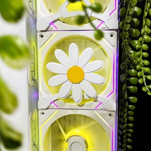 Sunflower PC Fan Cover 120mm: Magnetic Mount, Gaming PC Decor