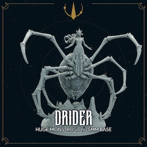 Può includere: Figurina grigia di una figura umanoide che cavalca una grande creatura simile a un ragno. La base è di 75 mm. La parola "DRIDER" è visualizzata in lettere bianche in grassetto. Sotto ci sono le parole "HUGE MONSTROSITY".