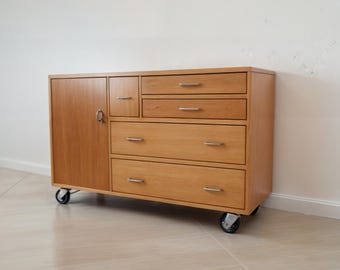 5-Drawer Rolling Dresser Plan: DIY Woodworking (PDF Download)