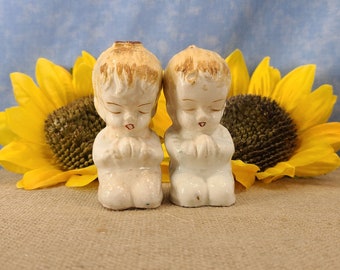 Vintage Japan Praying Children Salt and Pepper Shakers Hand Painted Magical Fire