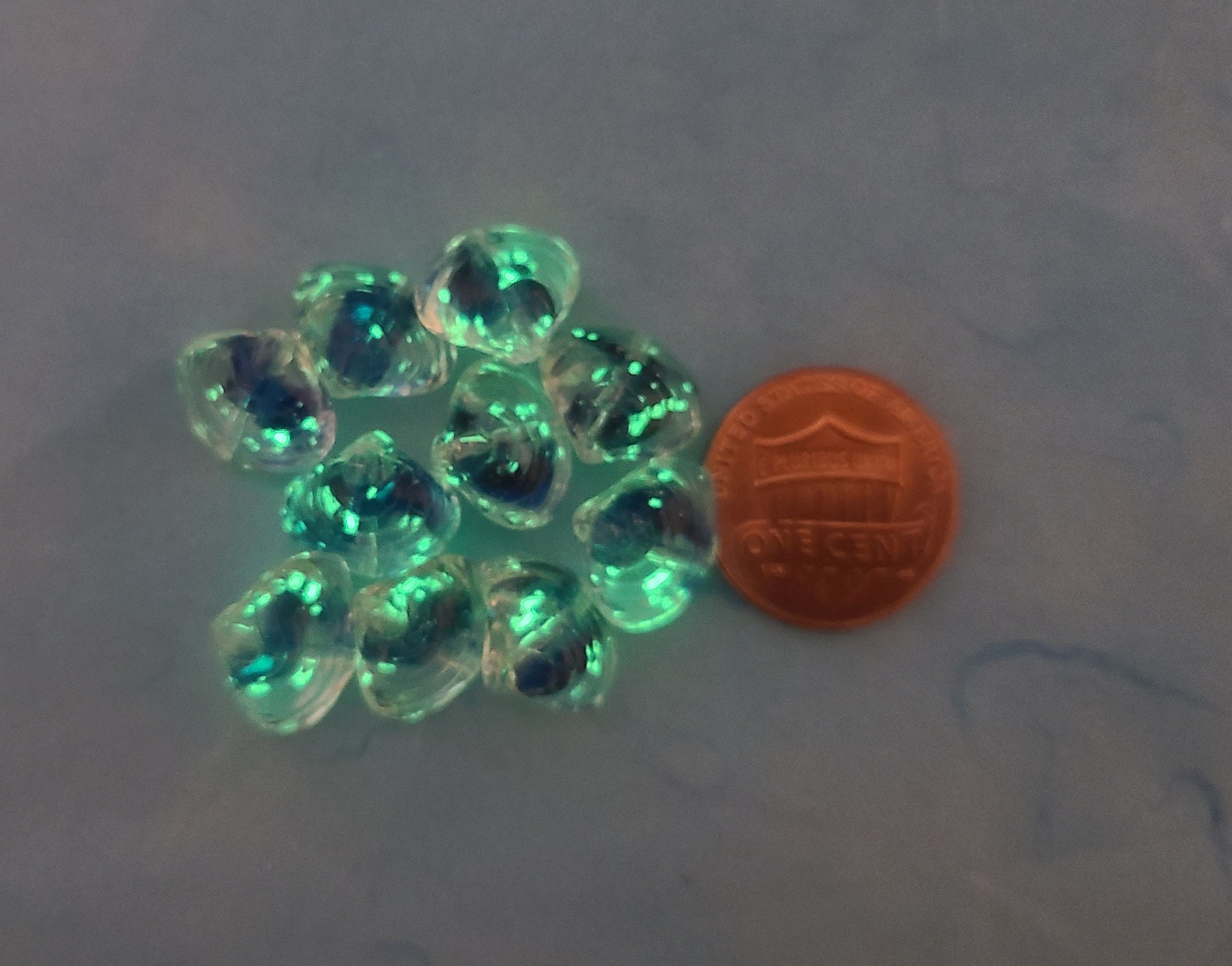 12.5mm x 10mm Dark Blue Glow in the Dark UV Reactive Beads x Etsy