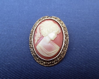 Cameo Brooch Pendant, Vintage Signed Peri