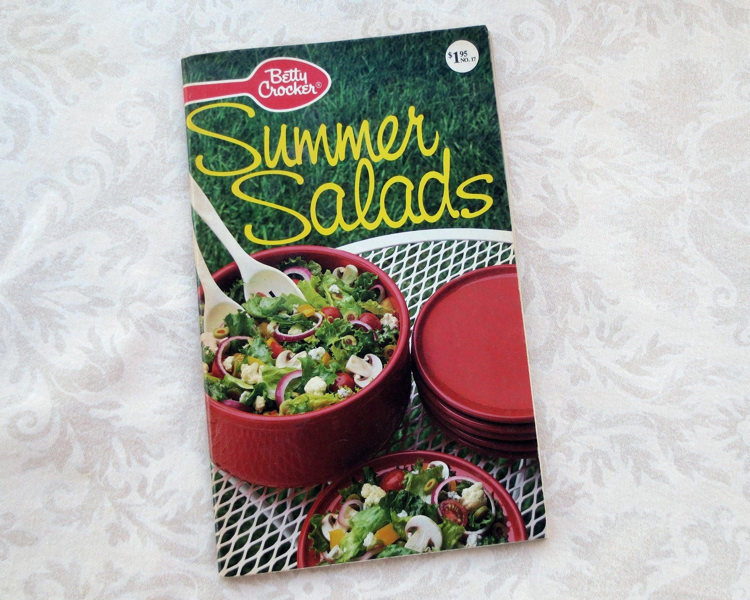 1982 Pillsbury Festive Spring Recipes Cook Book, Vintage Cookbook ...