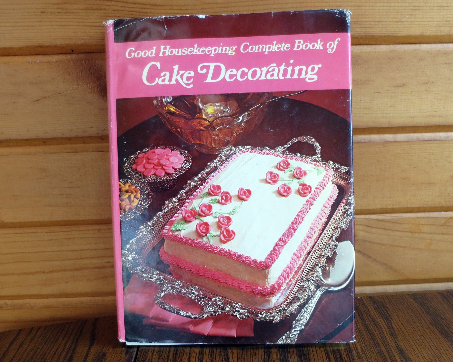 1973 Cake Decorating Good Housekeeping Vintage Cookbook Etsy