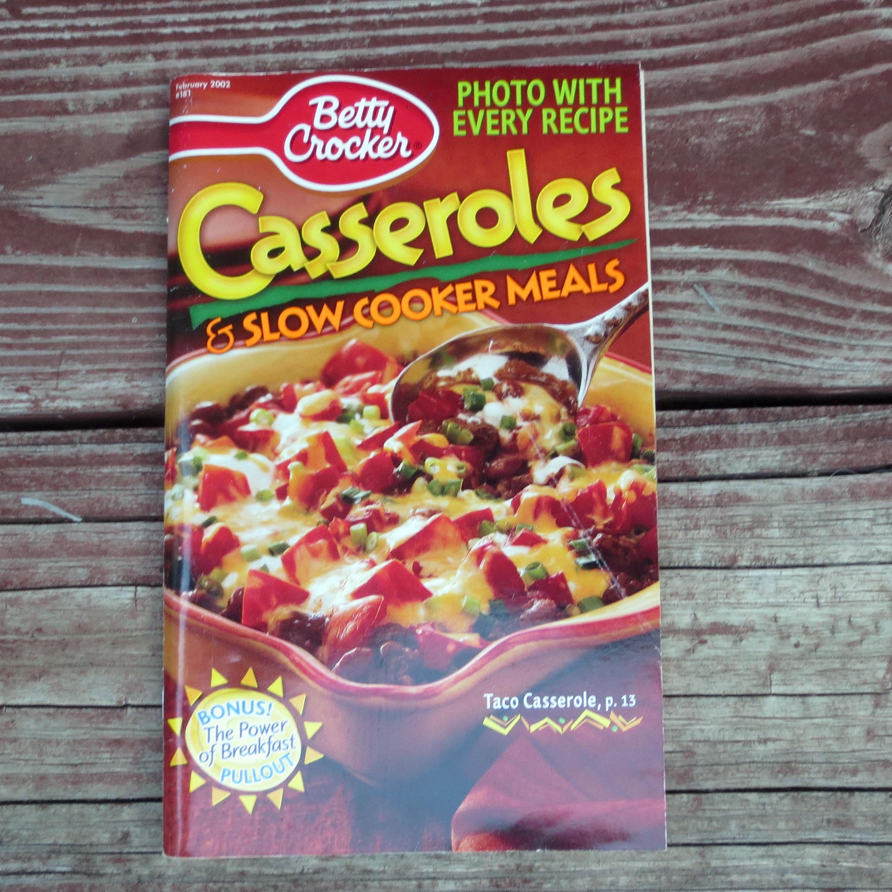 2002 Casseroles Slow Cooker Meals, Betty Crocker Vintage