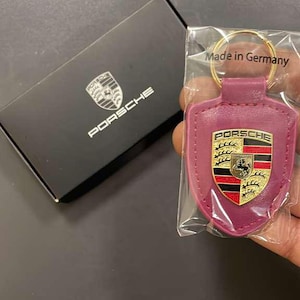 Porsche-Style Handmade Leather Keychain – Magenta Crest Logo Key Ring for Car Lovers