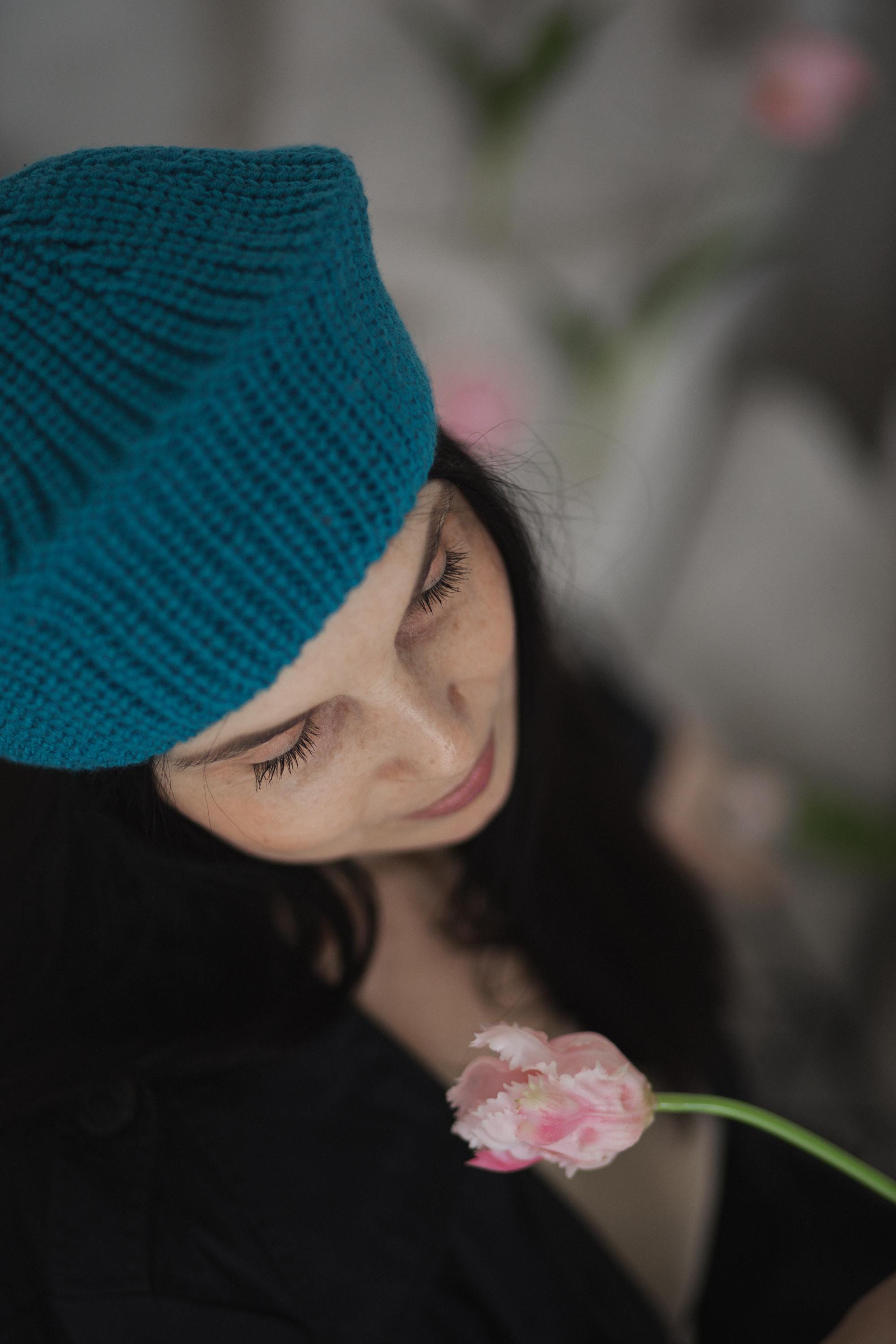 Handmade Teal Crochet Beret: Stylish Women