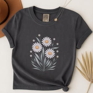 Boho Daisy Shirt Comfort Colors® Wildflower Shirt, Floral Tee, Botanical Tshirt, Cute Boho T-Shirt, Summer Daisy Tee, Gift for Her
