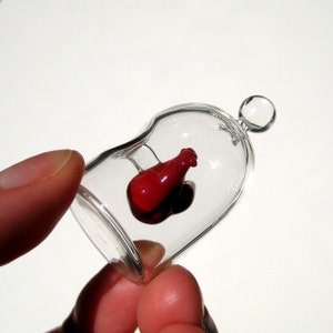 Anatomical Heart in a Jar, Hand Blown Glass Miniature, Anatomically Correct Heart image 3