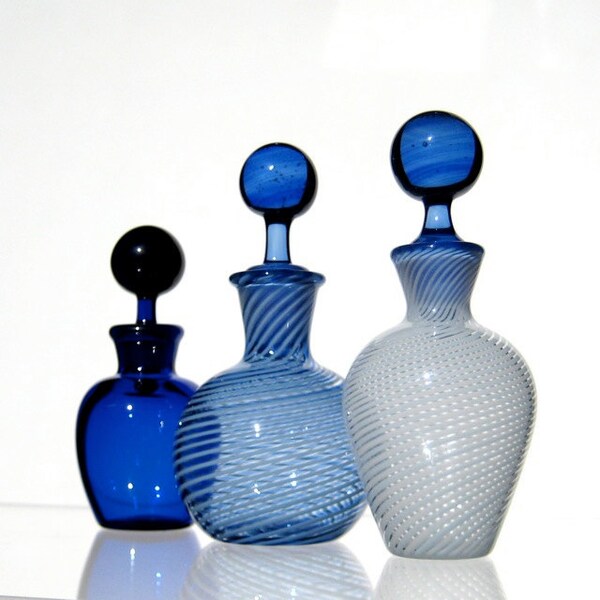 Murano Glass Perfume Bottle or Jar with Ground Glass Stopper, White and Blue Stripes