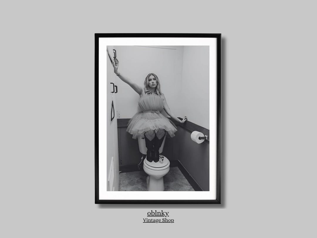 Girl on the Toilet - Woman on the Toilet - Feminist Wall Art - Elle ...