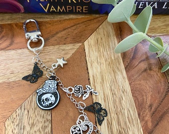 Kindle Accessory/ Kindle case charm chain/ Dark romance, gothic theme.