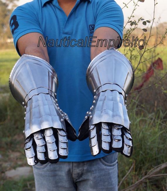 Medieval Armor Gauntlets Middle Age Steel Knight Pair Of Gloves For Cosplay  Gifts