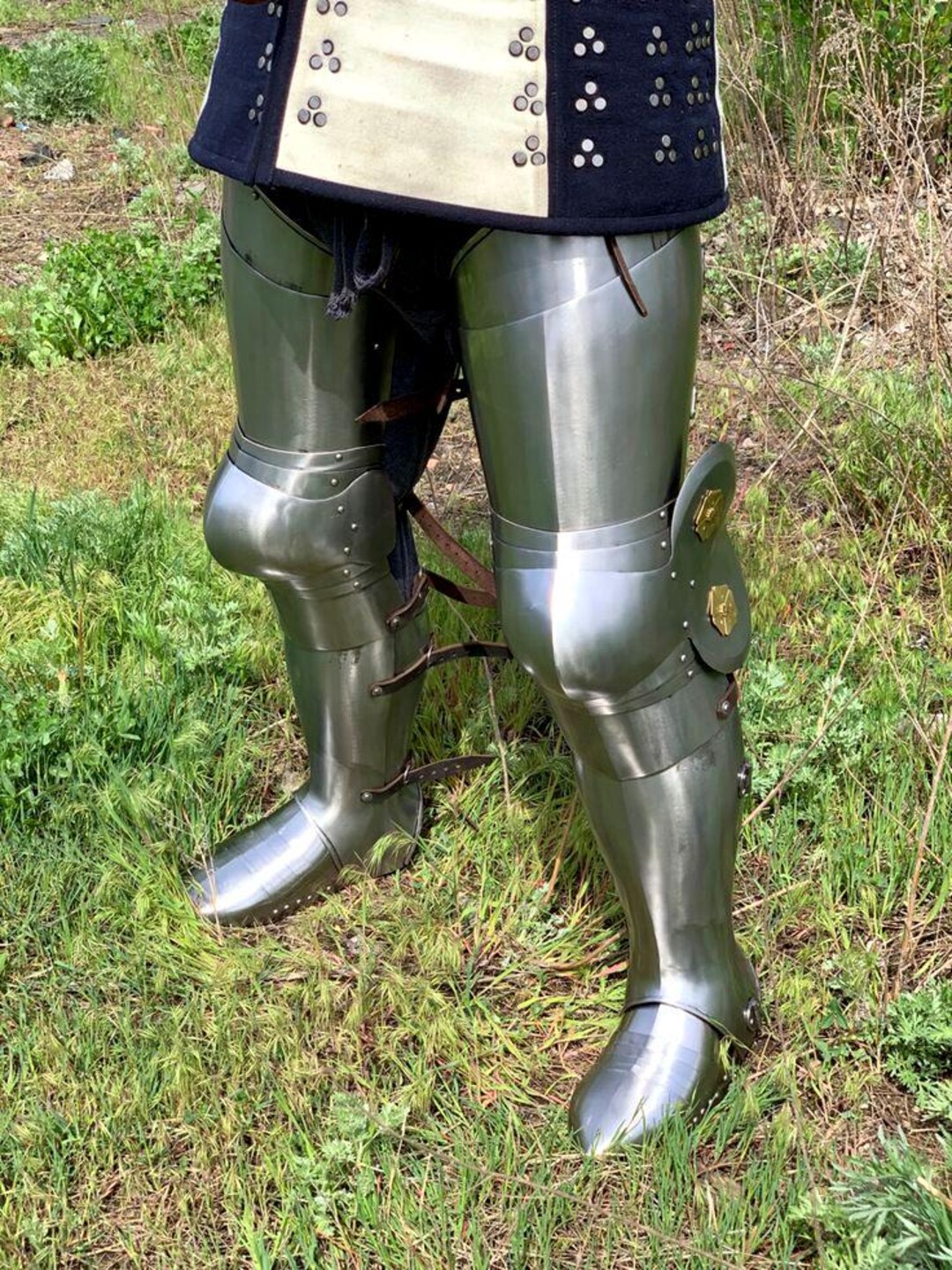 Handcrafted Medieval Steel Leg Armor – Full Leg Protection for Cosplay ...