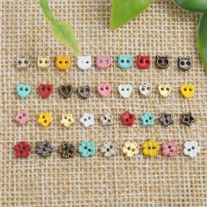 20 Stück Mini-Metall-Puppen-Kleidungsschnallen, kleine Nähknöpfe, DIY-Puppen-Outfit-Zubehör