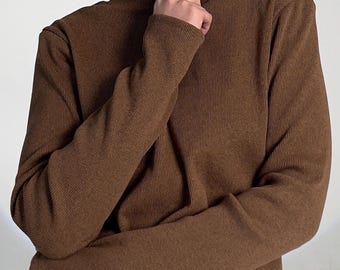 Bruine retro handgemaakte klassieke tweedelige damesset (coltrui)