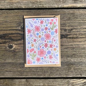 Tarjeta A6 con estampado de flores