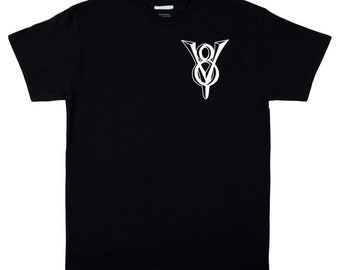 Black 100% cotton t-shirt with V8 emblem