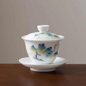 Porcelana Jade Celadon Gaiwan - Mil Milhas de Rios e Montanhas