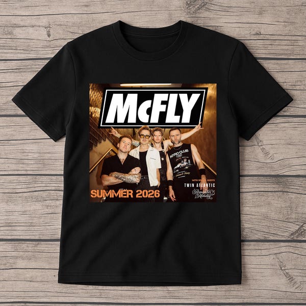Chemise affiche McFly été 2026, t-shirt McFly Tour 2026, t-shirt concert Team McFly, chemise dates de tournée, cadeau fan de groupe unisexe enfants adultes hauts