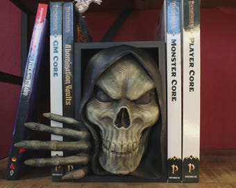 Gravedigger Bookend – Grim Reaper Shelf Decor