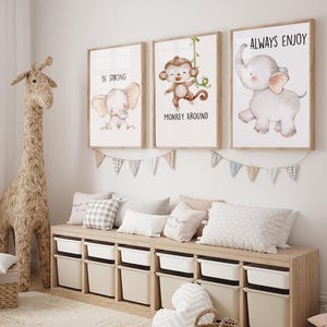 Set von 3 Safari Nursey Tierdrucken, Safari-Kinderzimmer-Dekor, Baby Tierdruck, Spielzimmer druckbare Kinderwandkunst, Elefant, Löwe, Giraffe