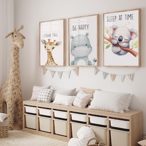Set von 3 Safari Nursey Tierdrucken, Safari-Kinderzimmer-Dekor, Baby Tierdruck, Spielzimmer druckbare Kinderwandkunst, Elefant, Löwe, Giraffe