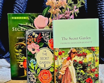 Secret Garden Book Vase – Literary Flower Vase Ceramic, Book Lover Gift, Home Gift for her, Home Decor Inspired by Frances Hodgson Burnett
