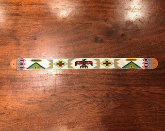 Vintage 1970er Jahre Pfadfinder von amerikanischen Ureinwohnern inspiriert Kunststoffperlen & Leder Halsband - Vintage 1970er Jahre Halsband
