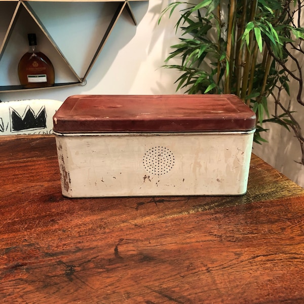 Antique Weathered Red & White Metal Breadbox / Vegetable and Fruit Food Storage Box Vintage Rustic Country Home Farmhouse Farm Kitchen Decor