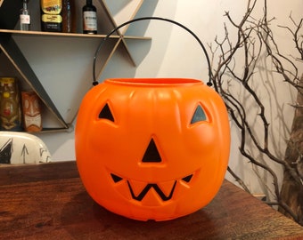 Vintage Jack-O-Lantern Halloween Trick or Treat Blow Mold Candy Bucket by Amloid - Vintage 1980's Halloween Decoration