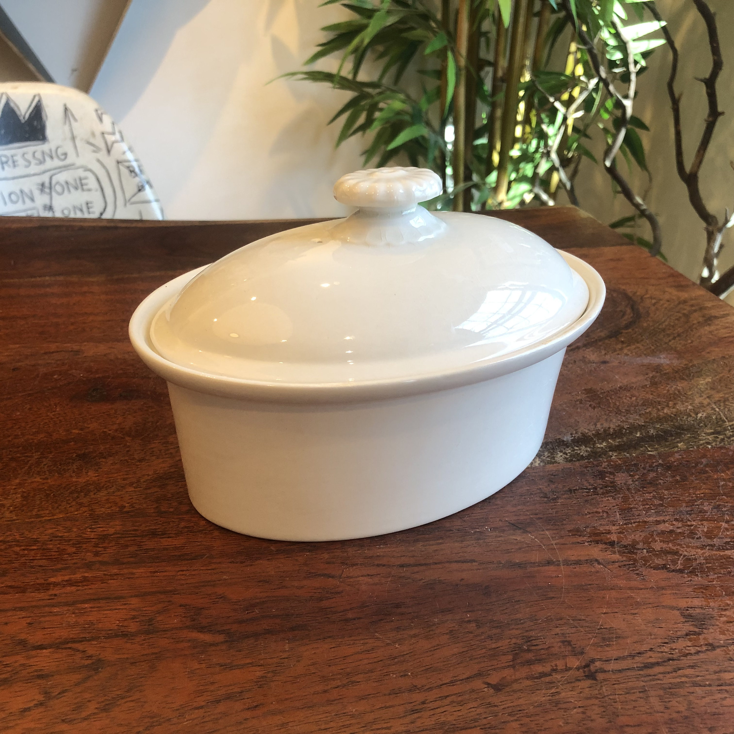 Mid Century 1960's ARABIA FINLAND White Ceramic 8.5