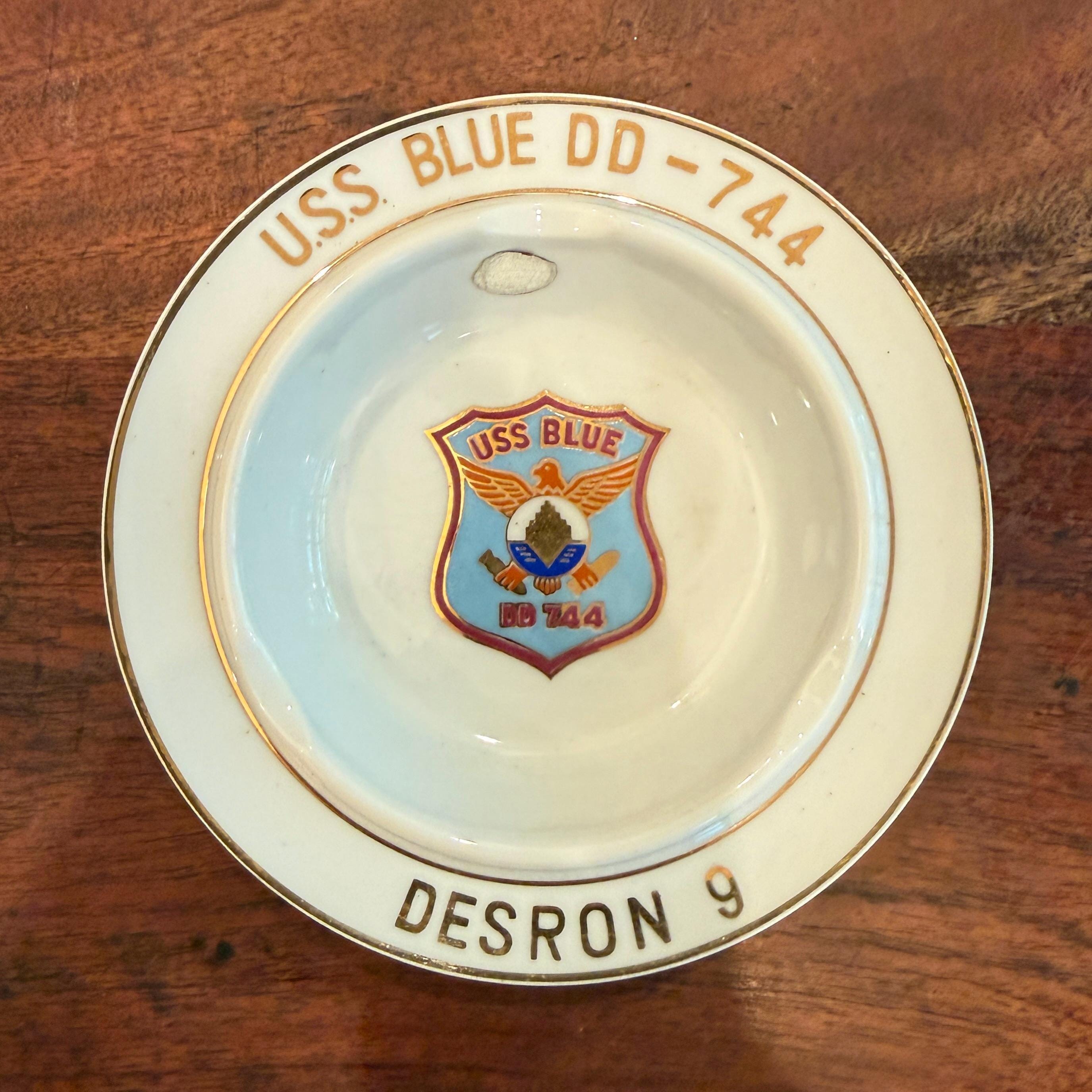 コレクション 1958's USAirForceAcademy zippo& ashtray il_fullxfull.8024856961_lub6.jpg