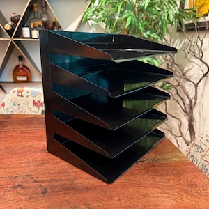 Clasificador de papel vintage de 5 niveles, de acero resistente, color negro azabache - Accesorios de escritorio de metal moderno - Decoración de oficina - Portapapeles retro - Estante divisor de archivos