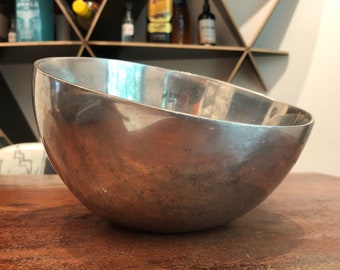 Vintage Nambe 647 Luna Slanted Bowl 7-1/8