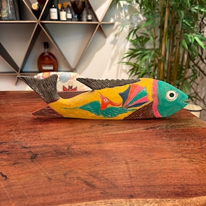 Vintage Mexican Folk Art Hand Carved 16&quot; Colorful Fish Statue - Made in Mexico - Tropical Fish Beach House Nautical Maritime Home Decor