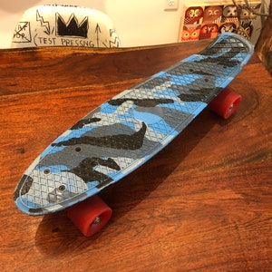 Vintage HIGH BOUNCE 22&quot; Thick Plastic Blue Camouflage Kicktail Skateboard - Skateboarder Skateboarding Outdoor Sports Decor
