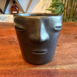 Vintage mexikansk keramik handgjord svart lerkeramik 355 g kaffemugg med karaktärsansikte - Tillverkad i Mexiko - Mexikansk latinsk folkkonstmugg