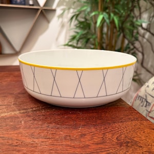 Vintage c. 1987 Studio Nova Fashion Grid Yellow Porcelain 9&quot; Vegetable Serving Bowl - No. LBH02 - JAPAN - Retro 1980&#39;s Geometric Tableware
