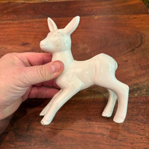 Mid Century White Ceramic Indoor Miniature Baby Deer Flower Pot - Vintage 1950&#39;s Fawn Succulent Mini Planter - Woodland Forest Animal Decor