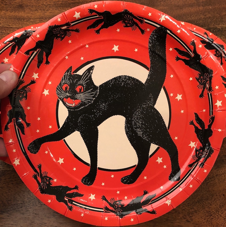 Vintage Halloween Black Cat Mid Century Reproduction Paper Plate - 9.25" wide - Vintage Halloween Decor - Vintage Halloween Decoration image 2