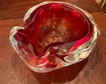 Mid Century Modern 1960s Italian Murano Red Geode Sommerso Pinched Thick Glass Ashtray by Fratelli Toso - Made in Italy - Crimson Bowl