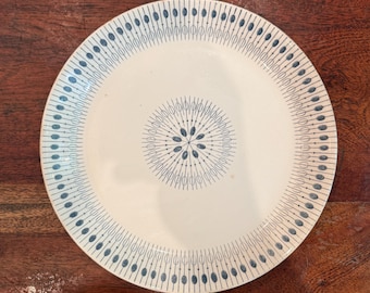 Halverwege de eeuw modern NOORWEGEN blauwe starburst zenit / zenit-patroon 9,5" dinerbord van Egersund Fayancefabrik - Noors Scandinavisch Scandinavisch