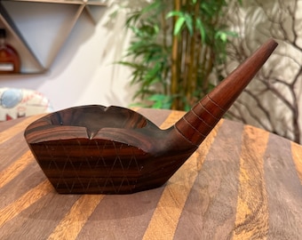 Cinzeiro vintage em madeira maciça entalhada com detalhes em dourado, formato de cabeça de taco de golfe - Acessórios para fumantes - Presente para fumantes - Decoração para bar esportivo - Decoração para casa com temática atlética