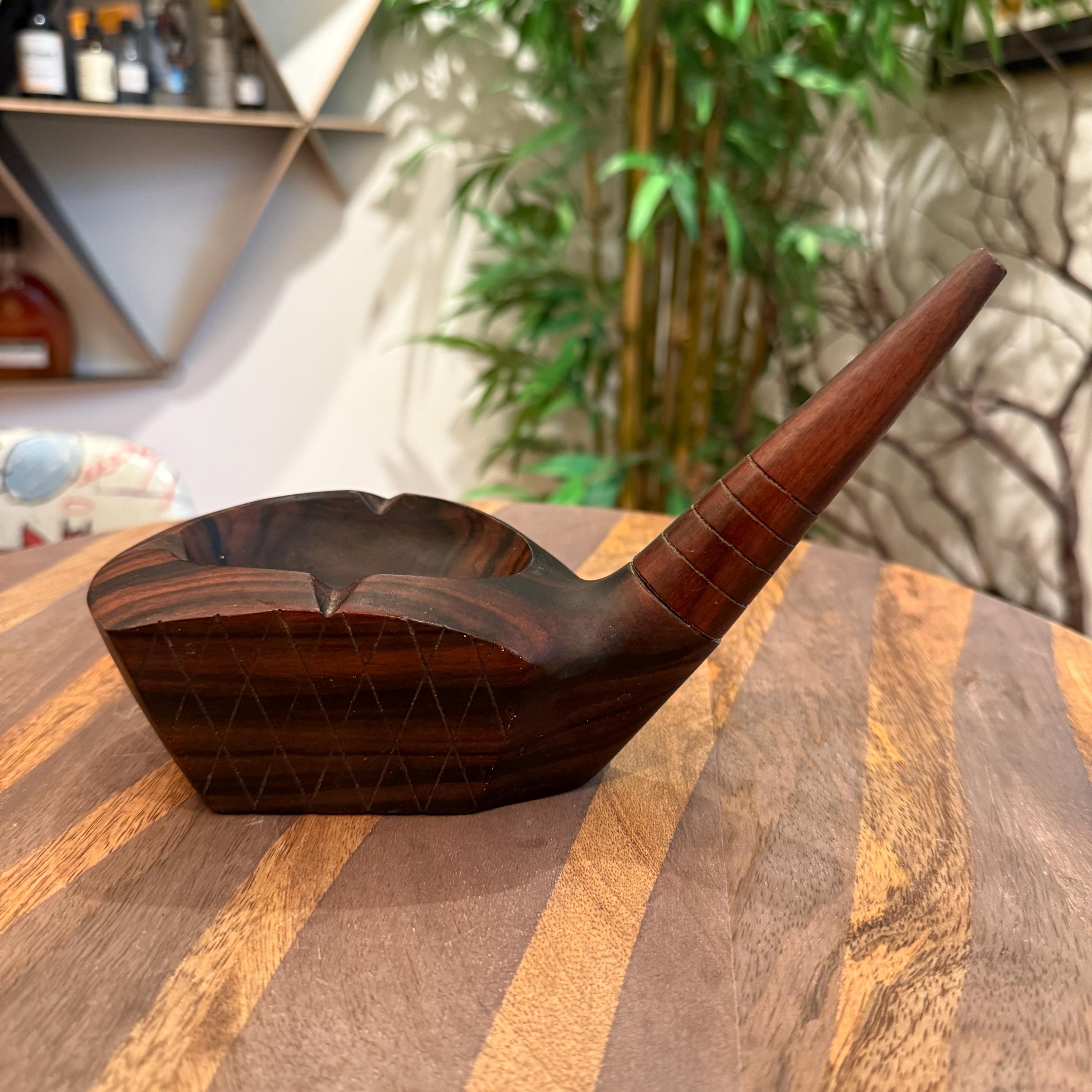Carved Wooden Golfer - Etsy Singapore display picture 1