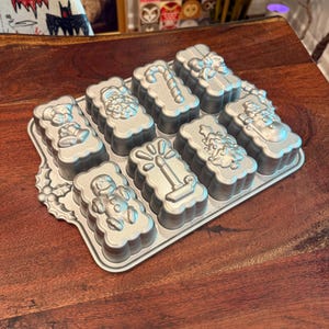 Vintage Nordic Ware Non-Stick Thick Aluminum Holiday Mini Loaf Cake Mold - Nordic Ware Christmas Baker Chef Accessories - Christmas Decor